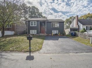 54 Windsong Cir, New Bedford, MA 02745