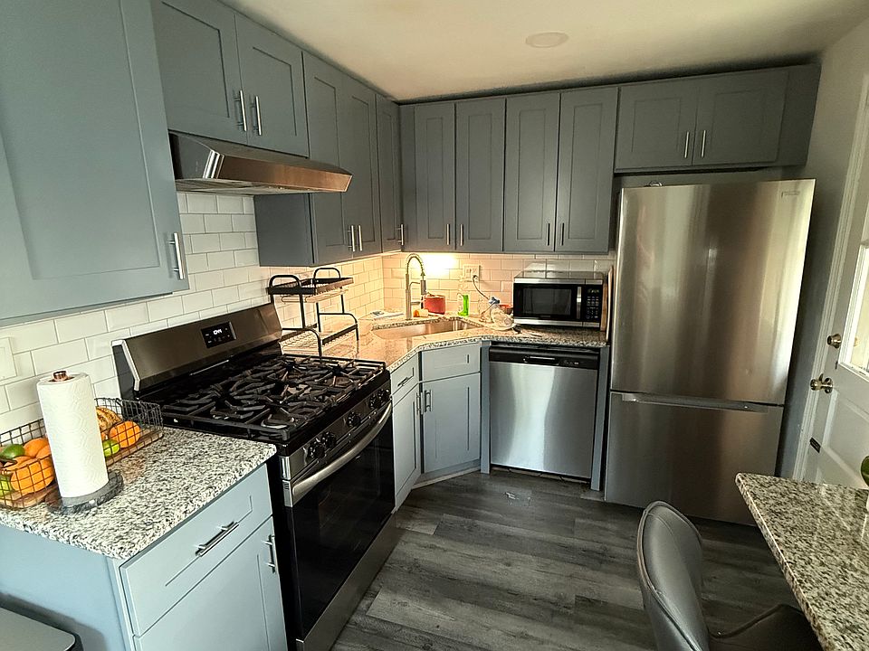 2nd image of 11017 Bustleton Ave
