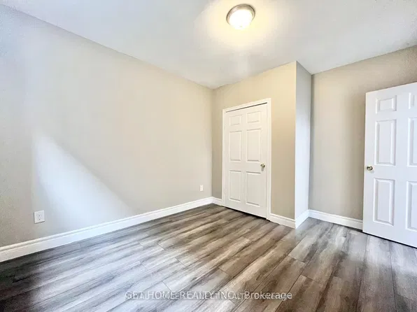 2046A Danforth Ave, Toronto, ON M4C 1J6