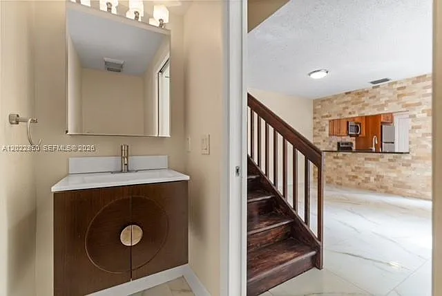 11009 Mainsail Dr #11009 — Photo 17