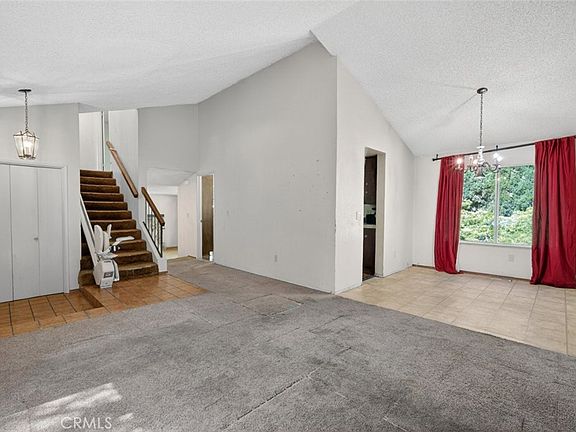 3rd image of 1204 Squire Ct