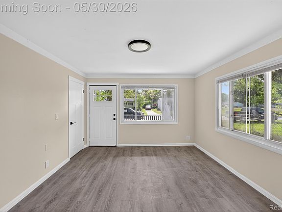 5th image of 6193 Natchez Dr