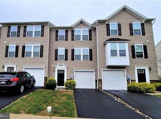 111 Susan Cir, North Wales, PA 19454