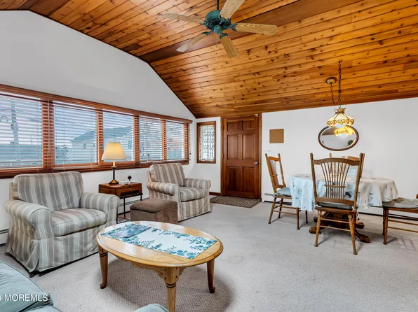 50 1st Ave, Manasquan, NJ 08736