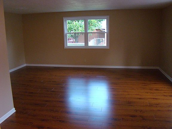 Living room (1)