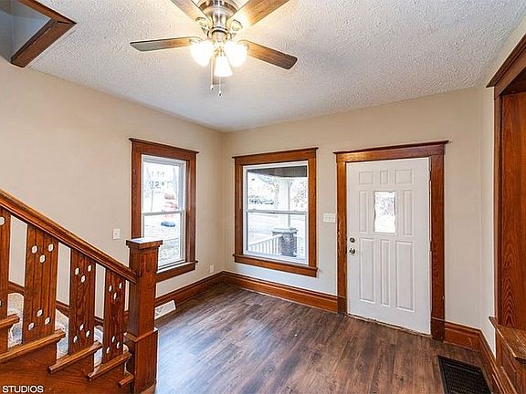 4th image of 44 Highland Ave