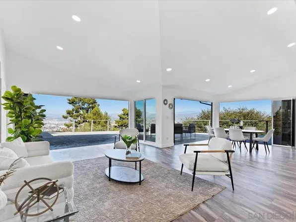 5030 Helix Ter, La Mesa, CA 91941