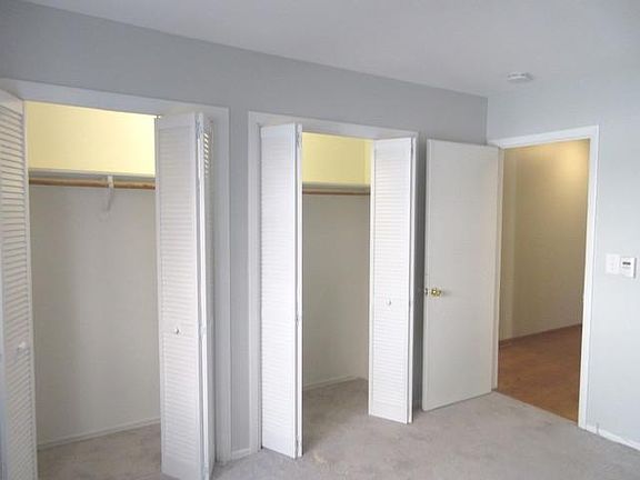 5th image of 1510 W Greenleaf Ave