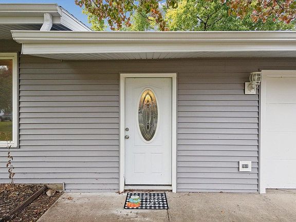 4th image of 4890 Highland Dr