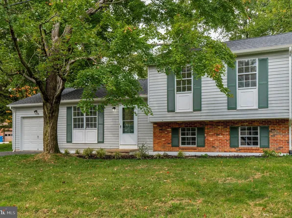 117 Rose Cir, Newark, DE 19711