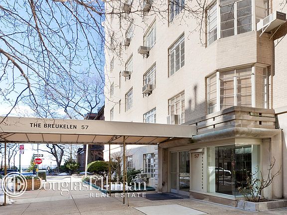 5th image of 57 Montague St APT 6G