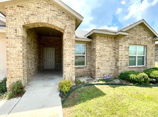 4820 Lakeshore Dr, Ardmore, OK 73401