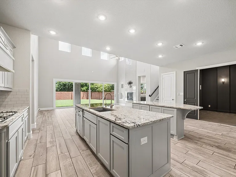 10227 Wylde Point Ln — Photo 3