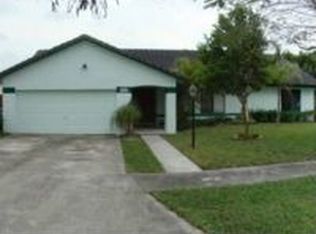 15042 SW 169th Ln, Miami, FL 33187