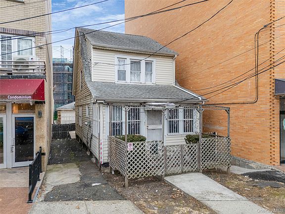 2nd image of 31-16 Union Street