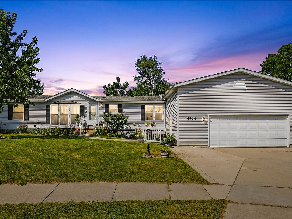 1st image of 4434 Megan Ct NW