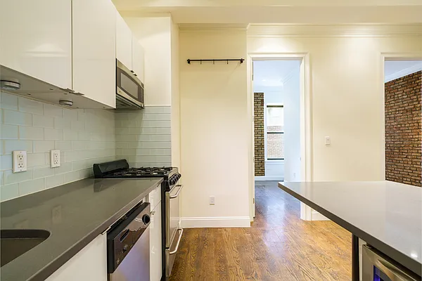 Rented by Dallien Realty Limited Liability Company | media 19