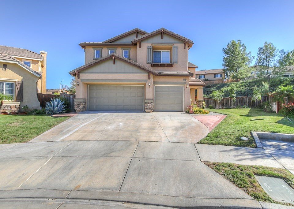 1st image of 31936 Gladiola Ct