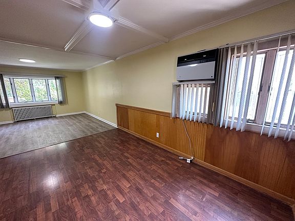 5th image of 81 Gerard Ave