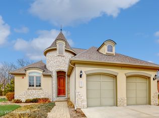 8027 Savoy Club Ct, Burr Ridge, IL 60527