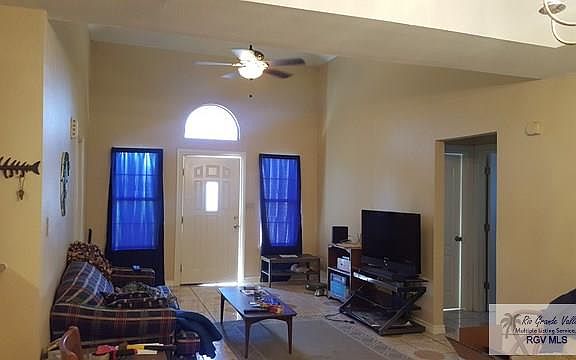 3rd image of 3020 Resaca Vista Dr