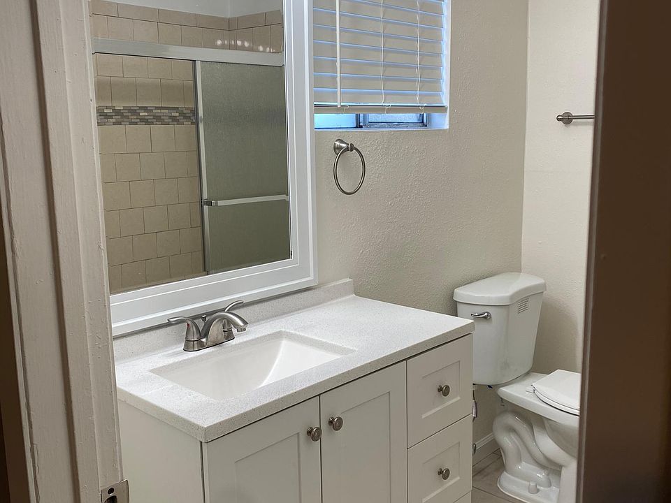 1st image of 444 E Rowland St #2