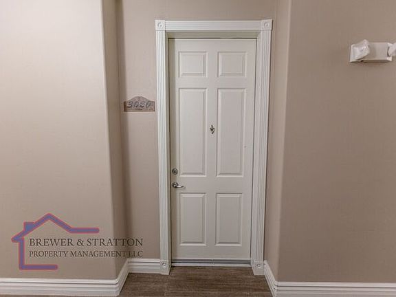 2nd image of 5450 E Deer Valley Dr Unit 3020