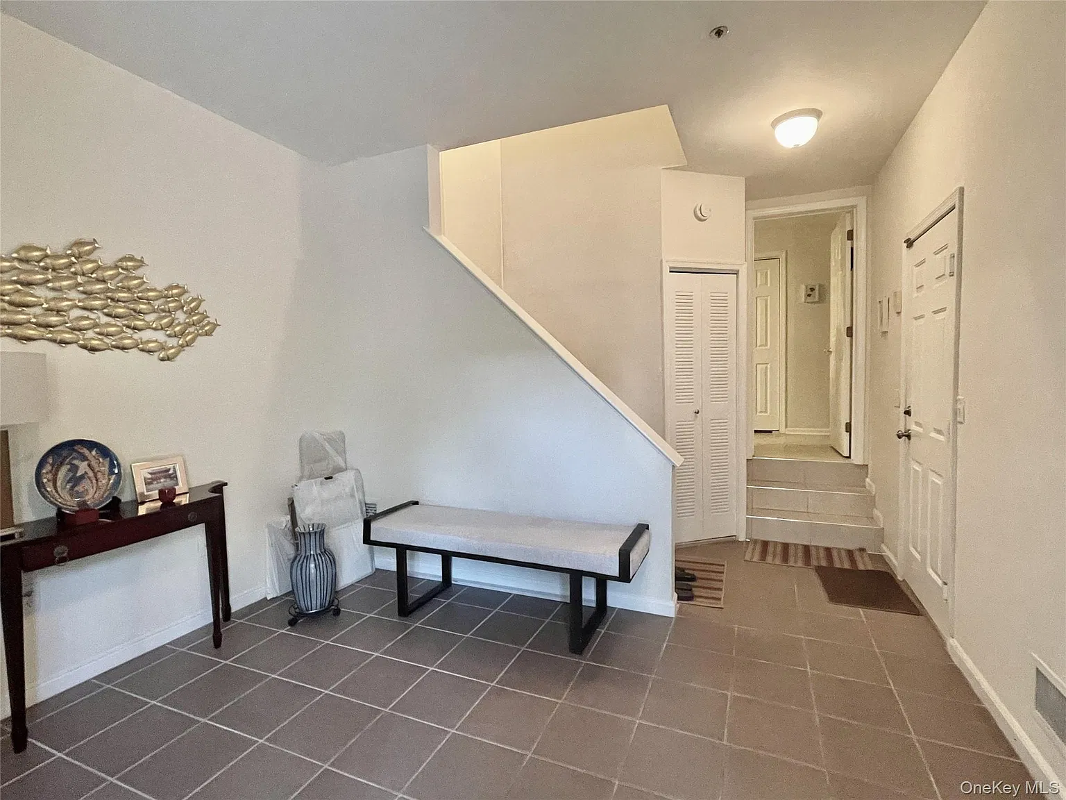 3 bed, 2.5 bath, 1785 sqft, $4,600 — Photo 2