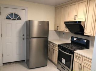25-34 Ericsson St #2, East Elmhurst, NY 11369