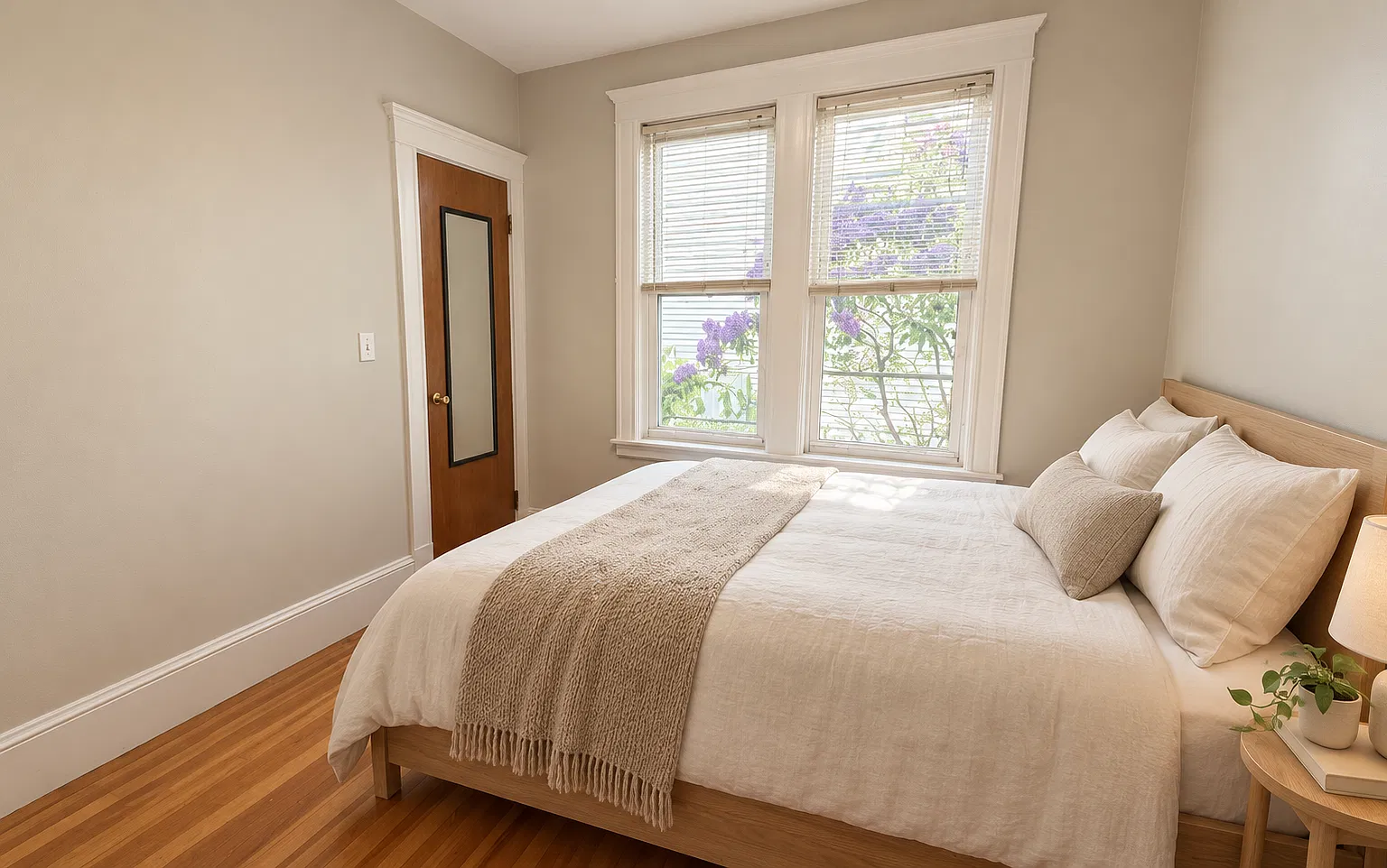 440 Washington St — Photo 4