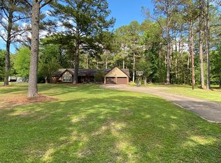 948 Cardinal Ln, Starkville, MS 39759