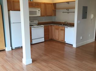 4038 Stone Way N APT 403, Seattle, WA 98103