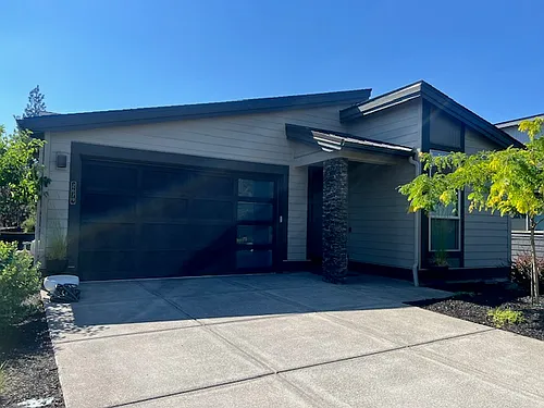 2679 NW Rippling River Ct Photo 1