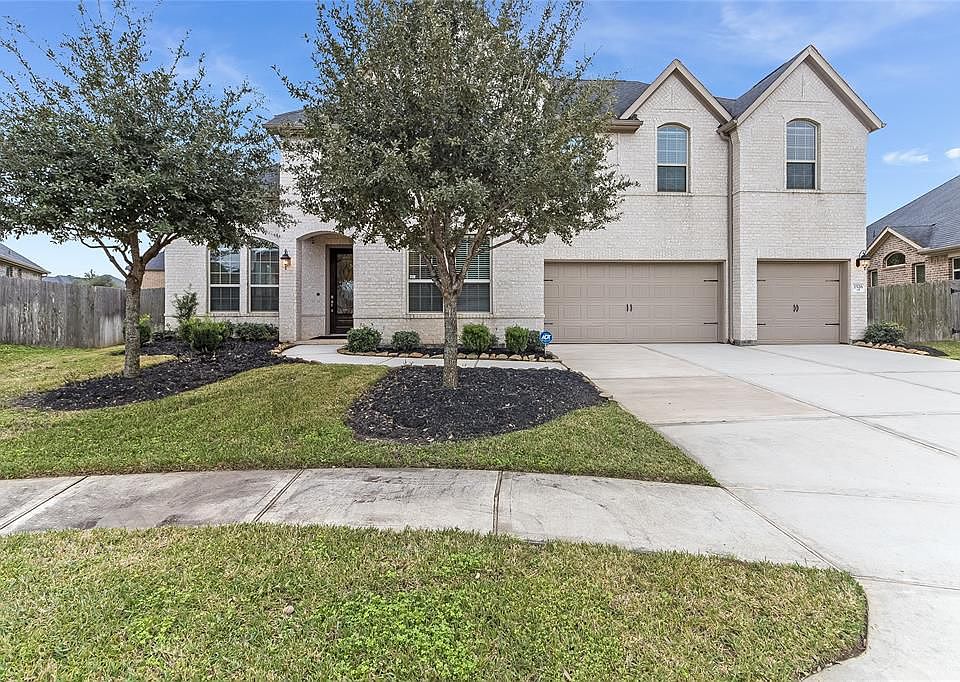 1st image of 2526 Crossvine Dr