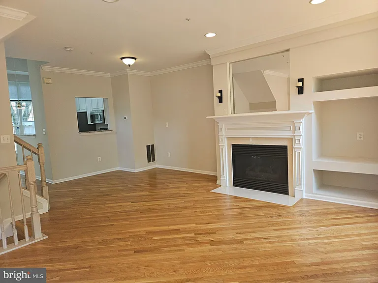 9659 Athens Pl — Photo 39