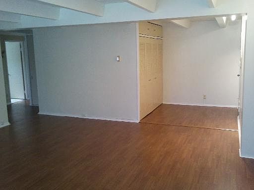 4th image of 1908 W Hood Ave APT 1A