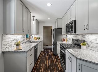 6076 Birch Rd, Prior Lake, MN 55372