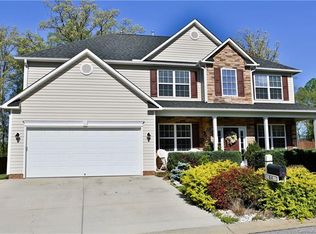 64 Roanoke Rd, Fletcher, NC 28732