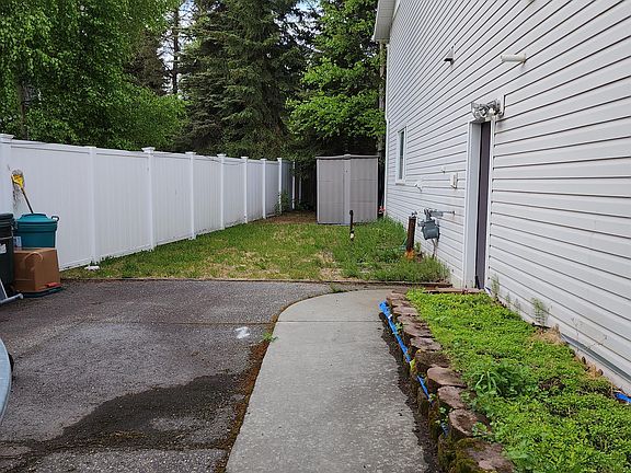 3rd image of 4430 Condor Ct