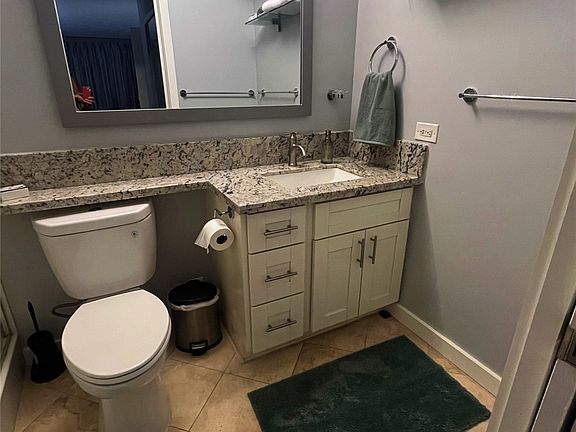 4th image of 1778 Ala Moana Blvd APT 1211