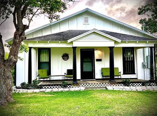 603 S Colorado St, Port Lavaca, TX 77979