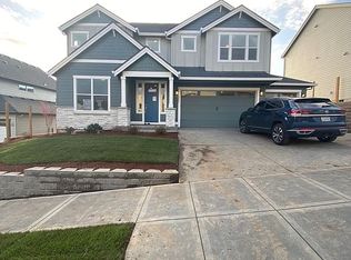 8951 N Juniper Cir, Camas, WA 98607