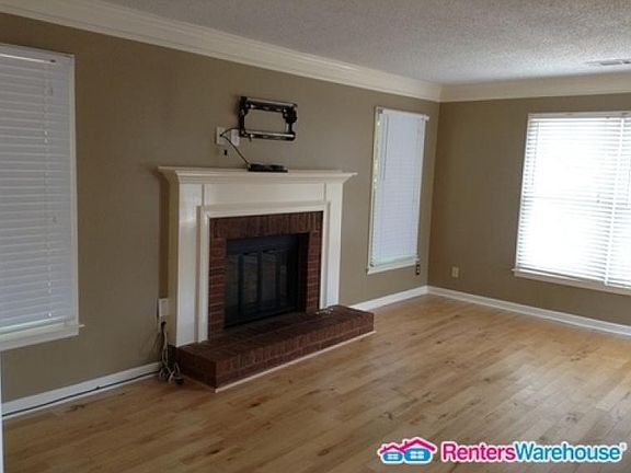 5th image of 1921 Cooper Landing Dr SE