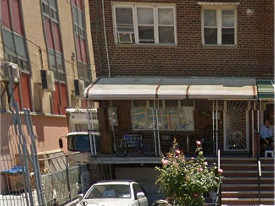 1st image of 8615 25th Ave