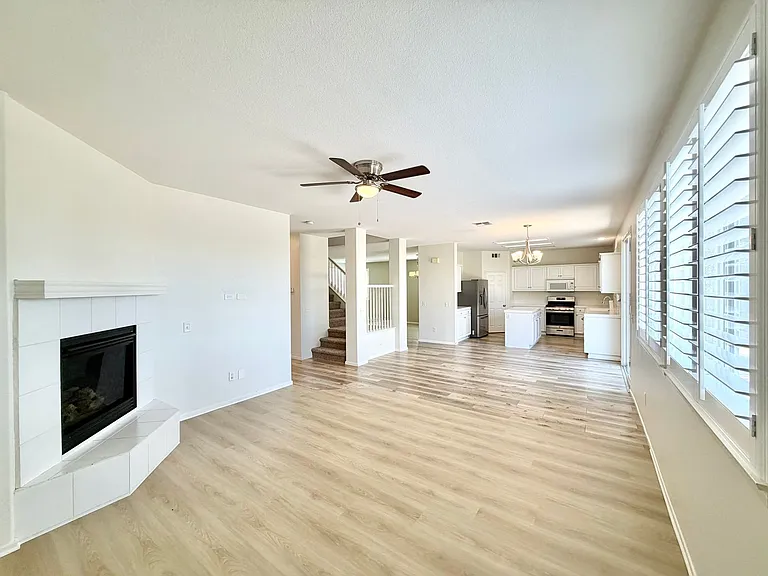46383 Vianne Ct — Photo 11