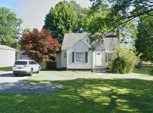 4046 Kirk Rd, Youngstown, OH 44511