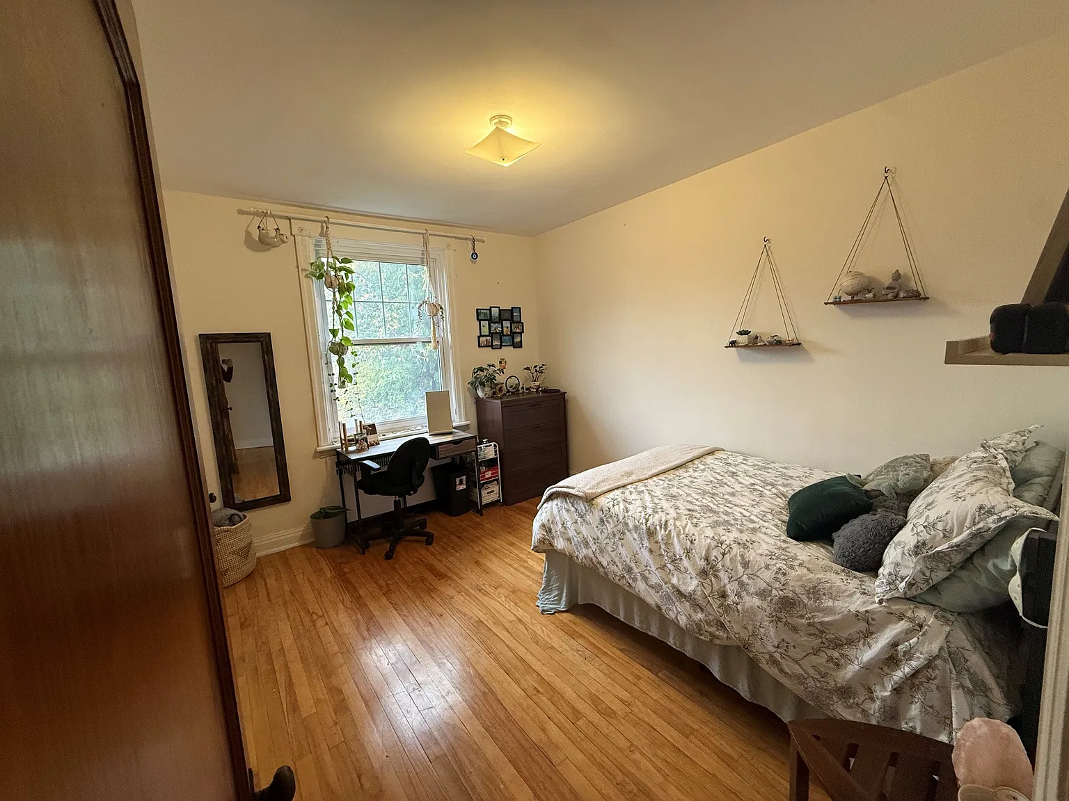 2 bed, $2,250 — Photo 4