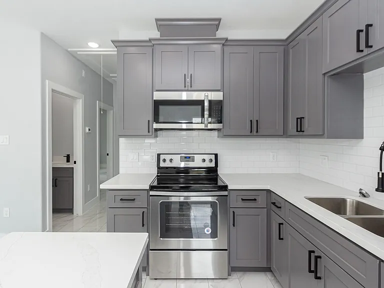 6513 Avenue B #A — Photo 7