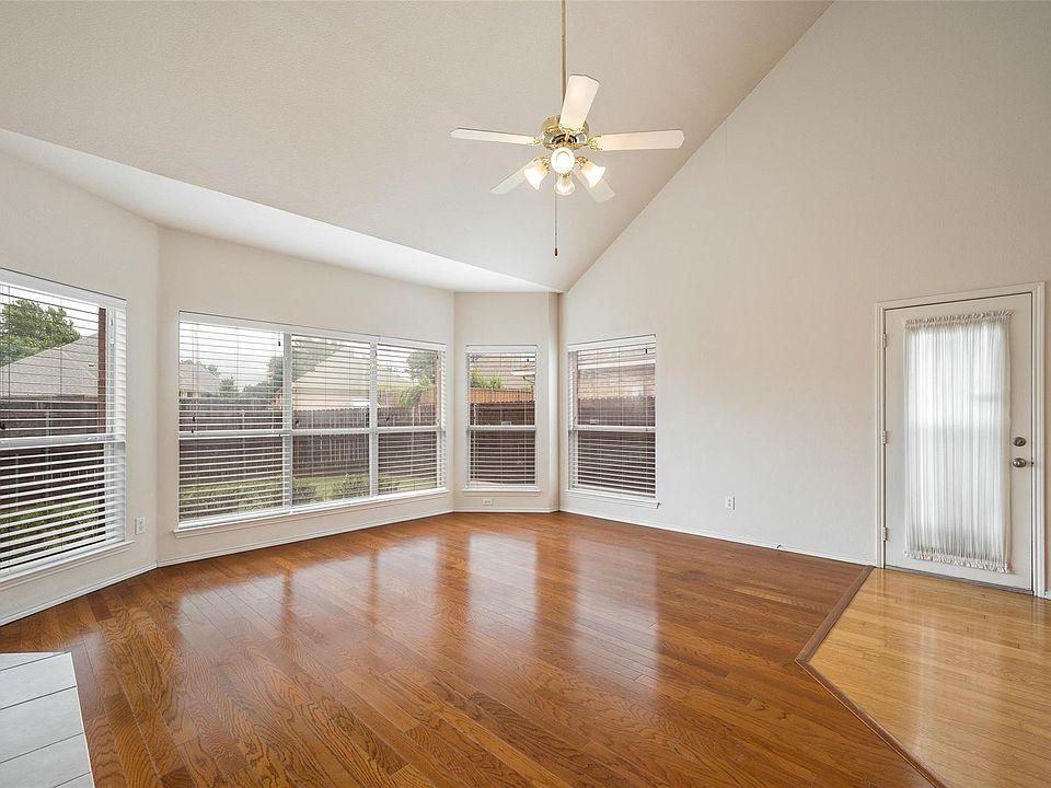 1st image of 4621 Gardenia Way