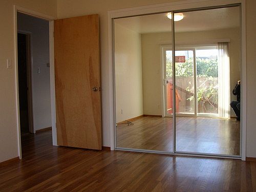 1st image of 578 Green Ave APT 2